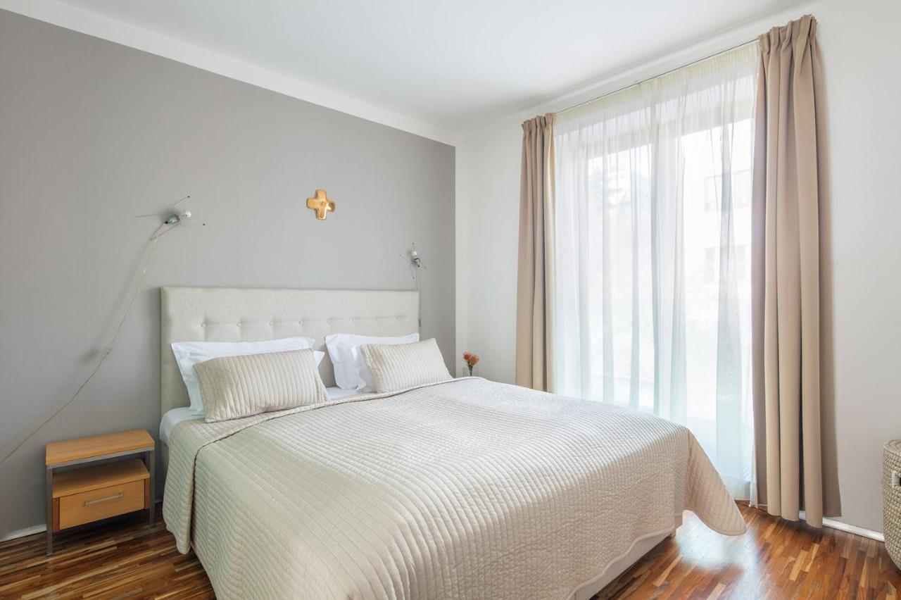 Holeckova Apartments Прага Экстерьер фото